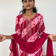 Bandhej- Lehriya muslin silk straight kurta set