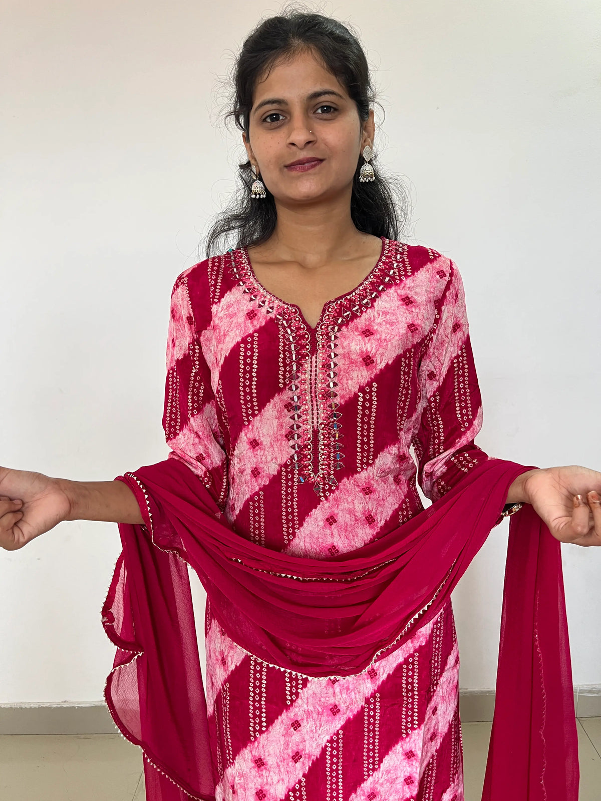 Bandhej- Lehriya muslin silk straight kurta set