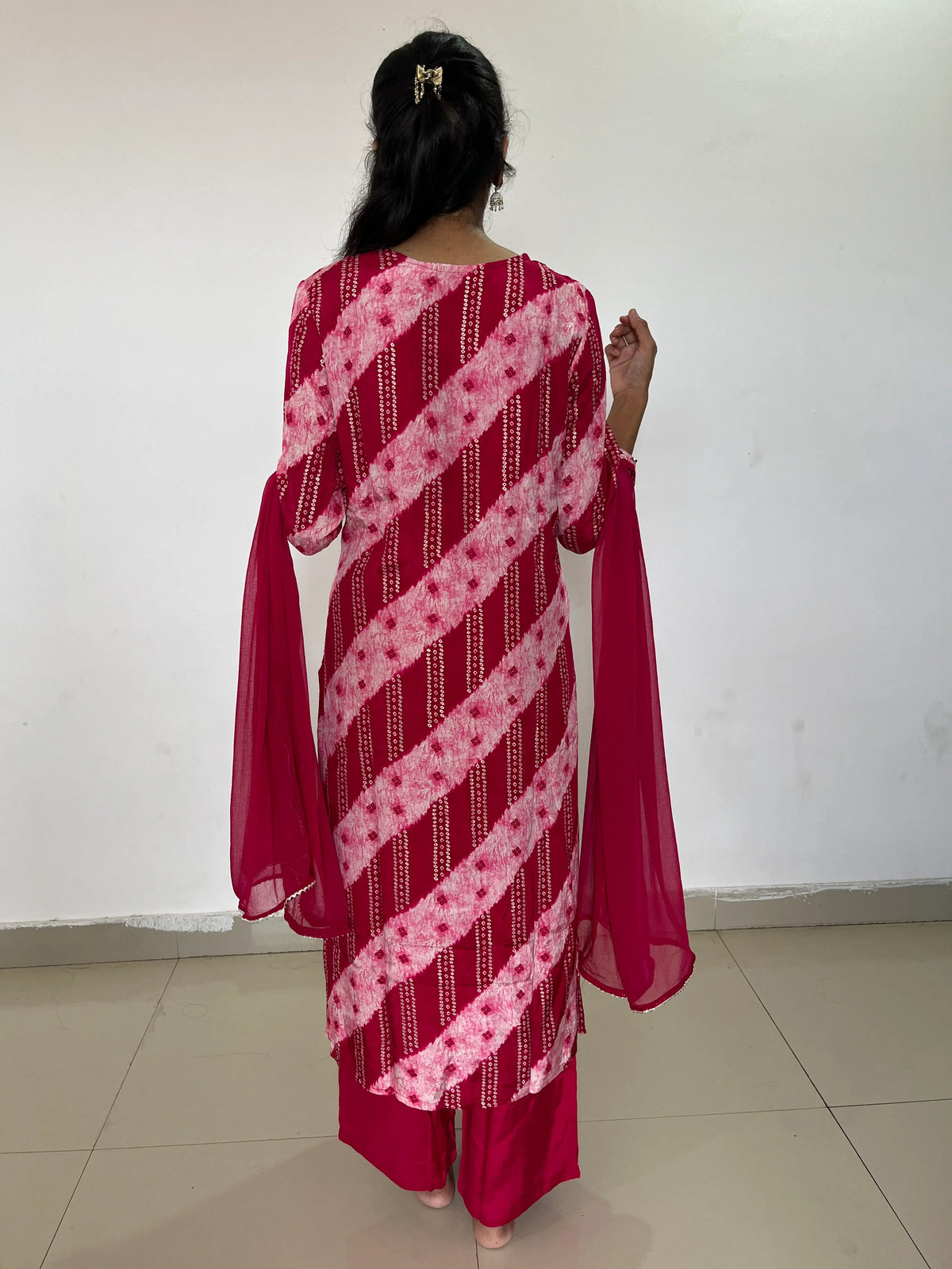 Bandhej- Lehriya muslin silk straight kurta set