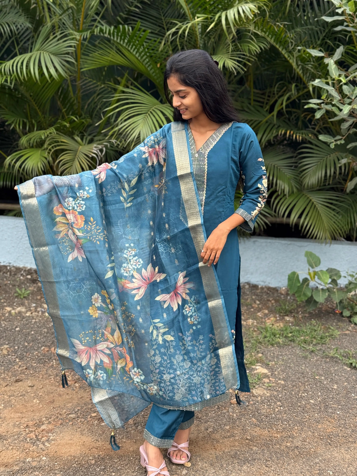 muslin silk straight kurta set with embroidery work