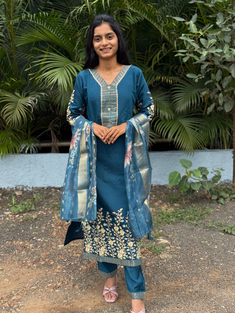 muslin silk straight kurta set with embroidery work