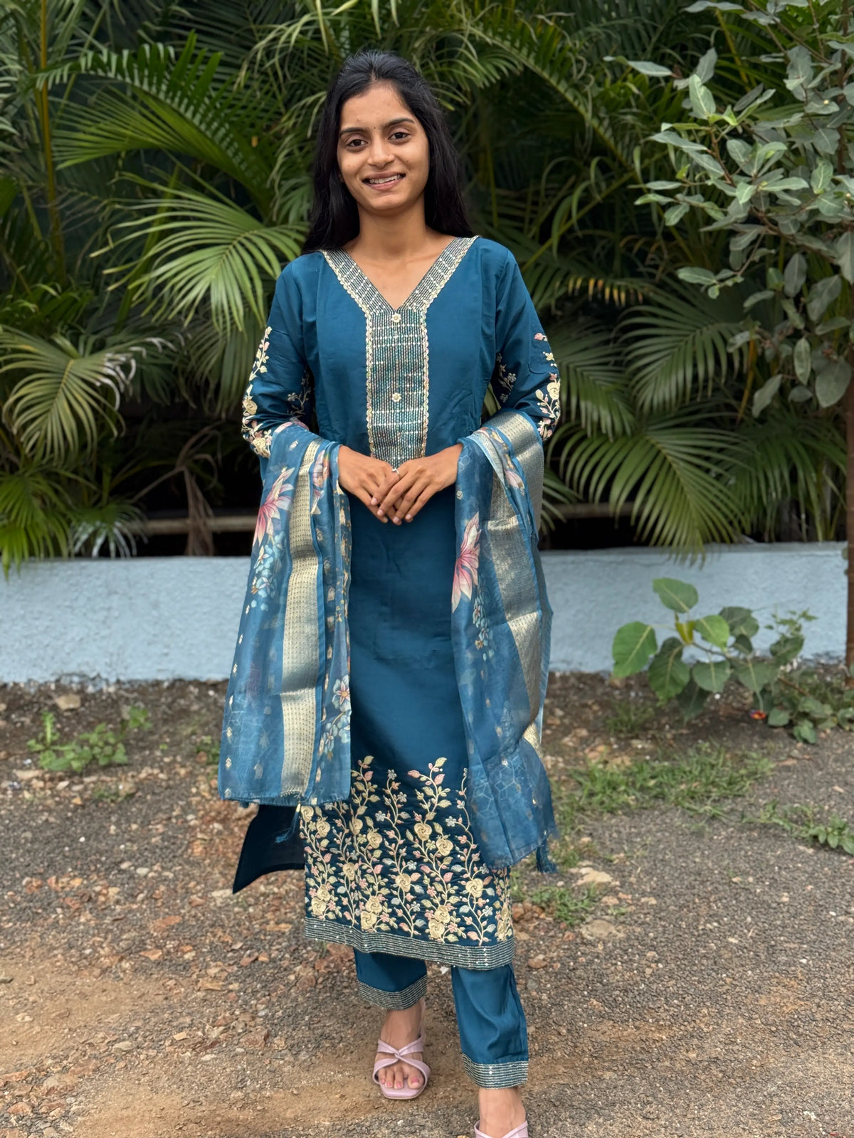 muslin silk straight kurta set with embroidery work