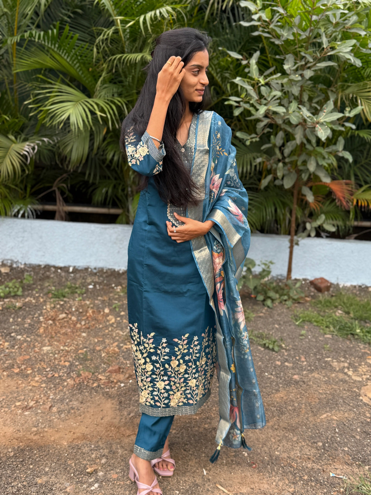 muslin silk straight kurta set with embroidery work