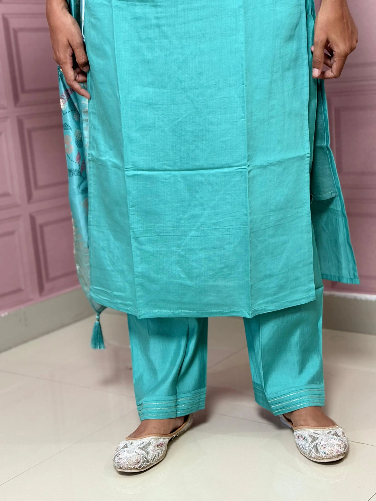 Viscose silk straight kurta set with beautiful bird embroidery