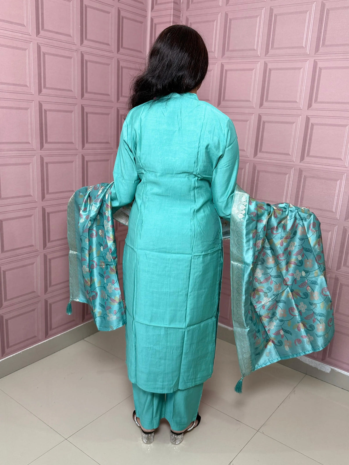 Viscose silk straight kurta set with beautiful bird embroidery