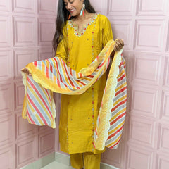 Straight kurta set with handwork