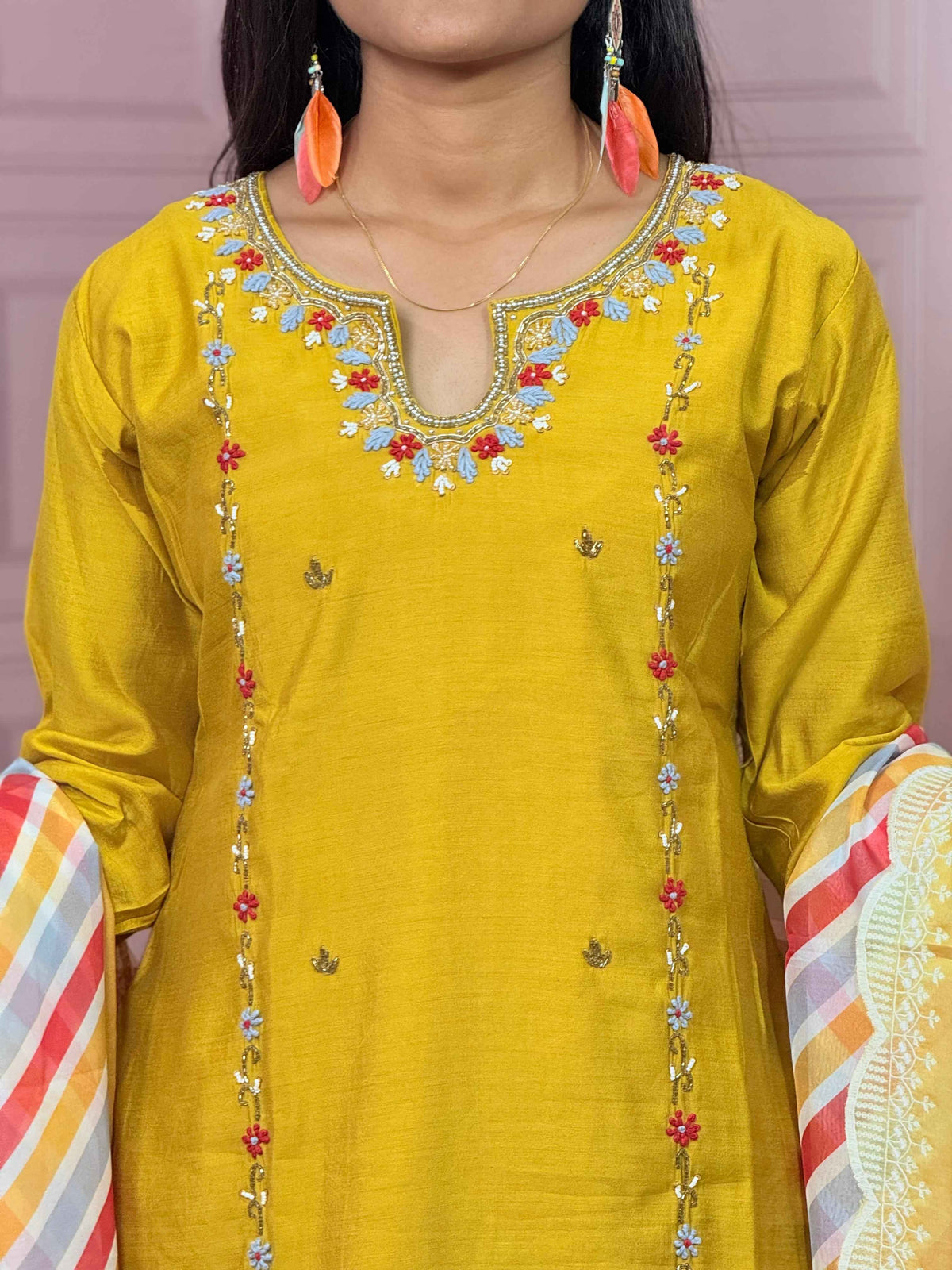 Straight kurta set with handwork