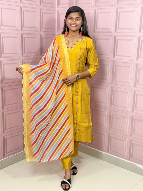 Straight kurta set with handwork