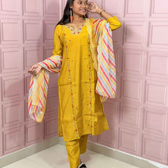 Straight kurta set with handwork