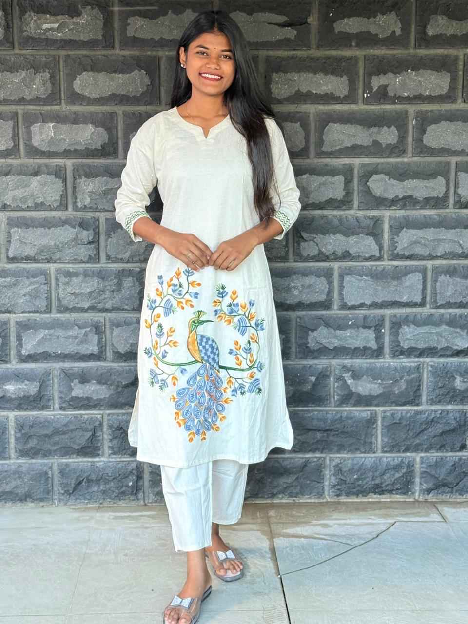 Cotton flex Co-ord set with Peacock embroidery