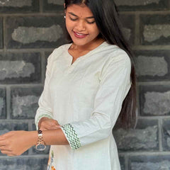 Cotton flex Co-ord set with Peacock embroidery