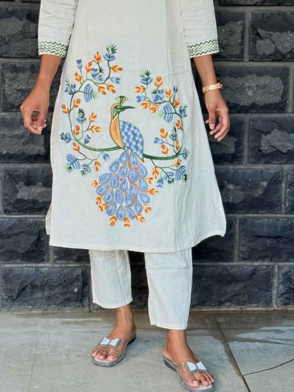 Cotton flex Co-ord set with Peacock embroidery