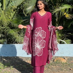Rayon straight kurta set with print