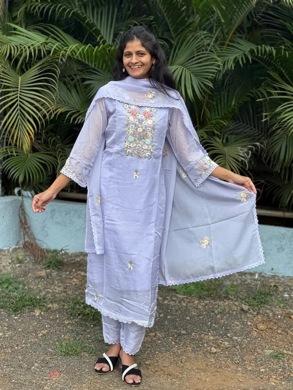 Lavender color straight kurta set with embroidery & handwork