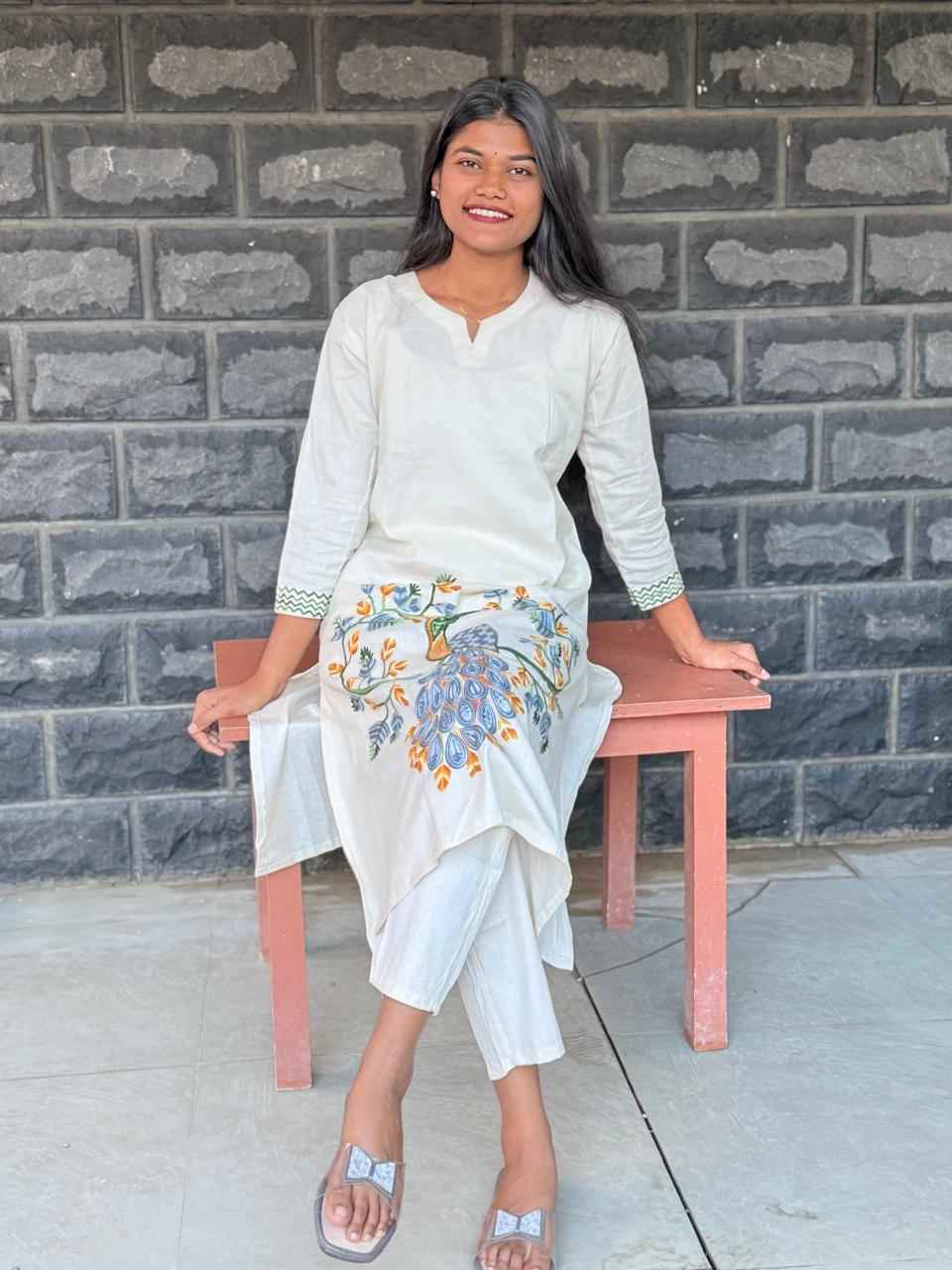 Cotton flex Co-ord set with Peacock embroidery