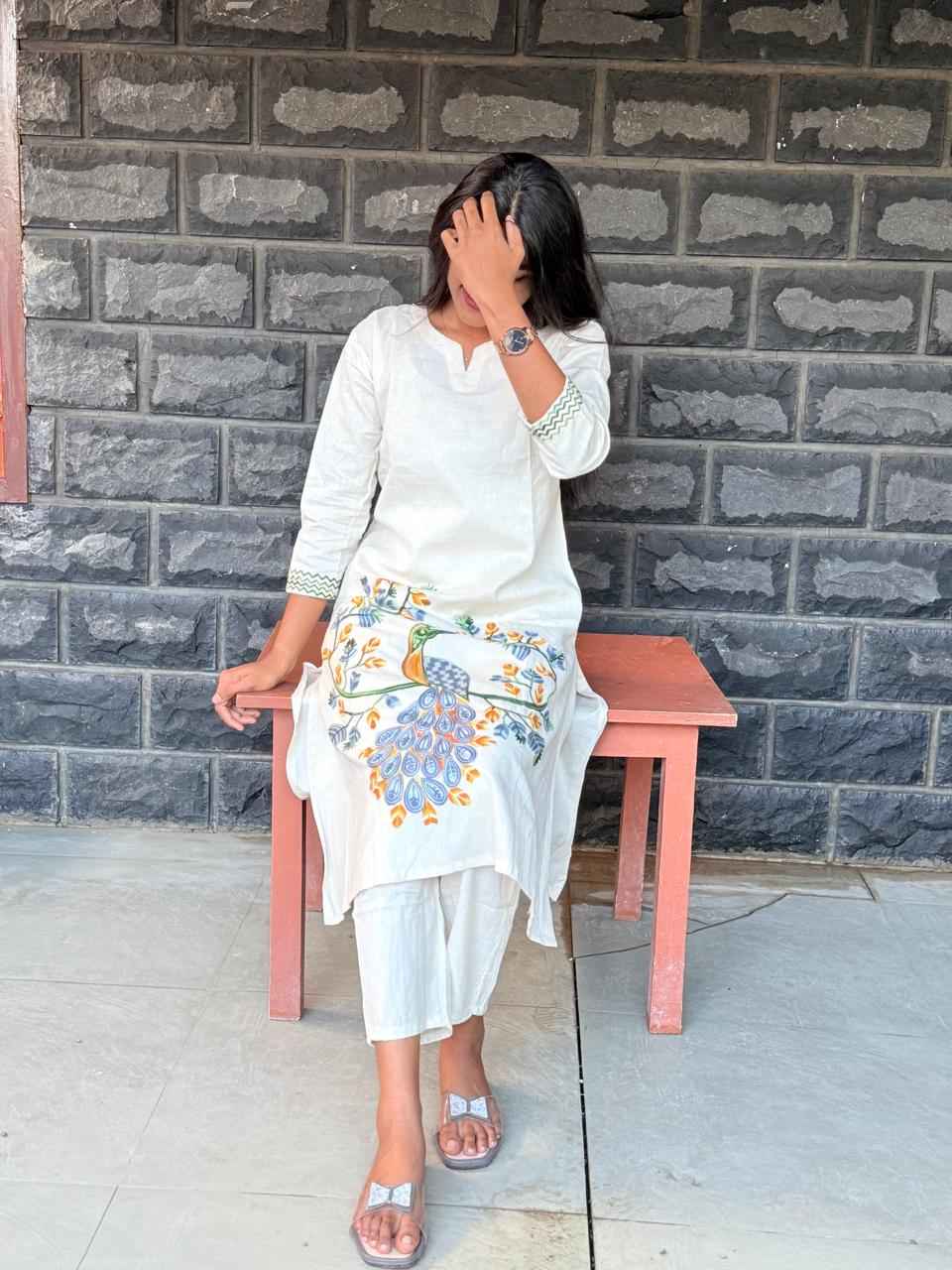 Cotton flex Co-ord set with Peacock embroidery